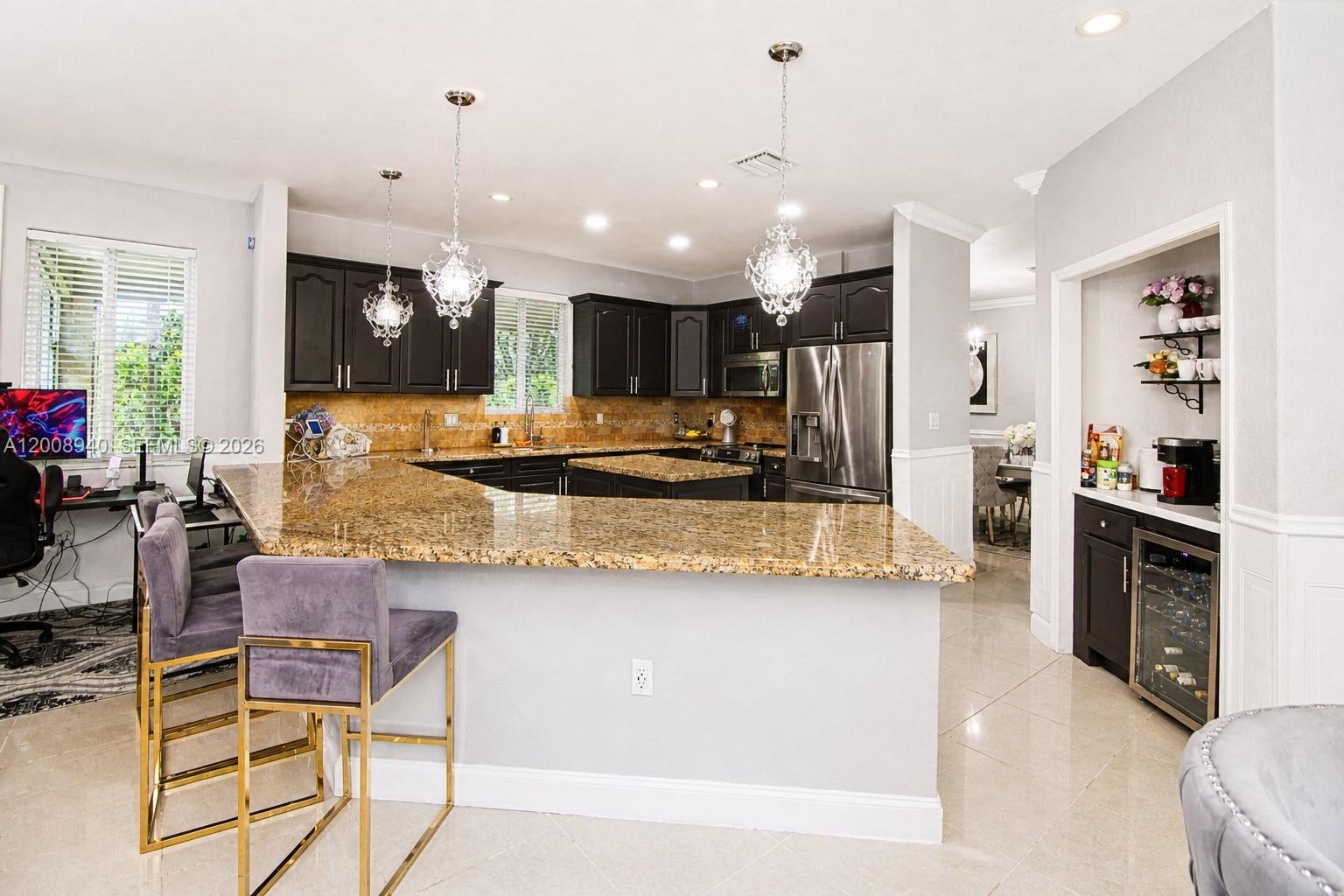 PALM ISLE ESTATES - Residential