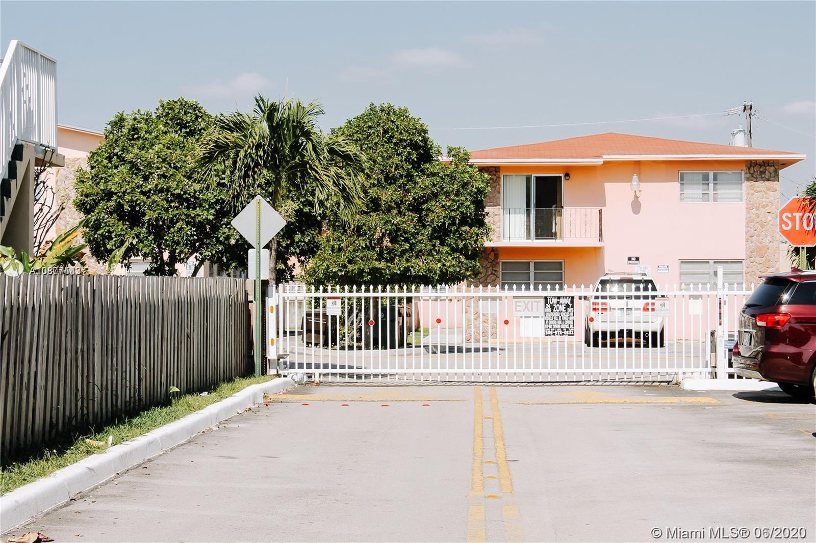 LOS PORTALES PHASE III CO - Residential