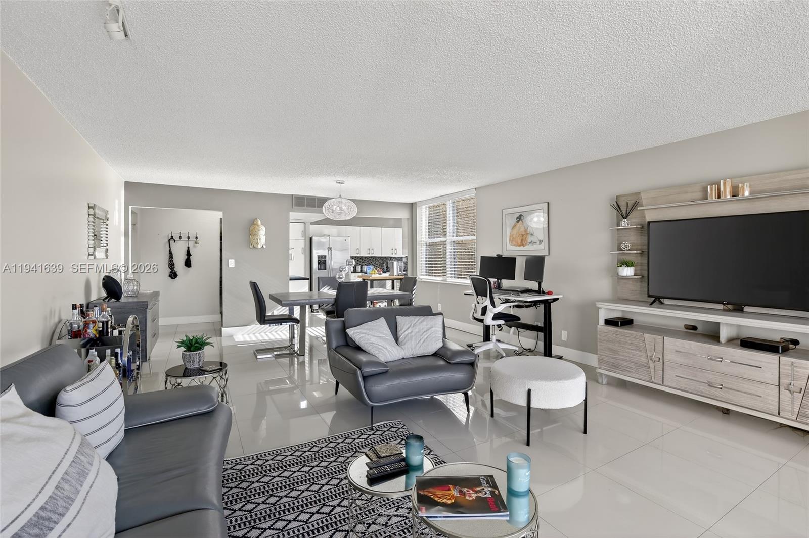 CONDOMINIUM 8 OF ENVIRON - Residential