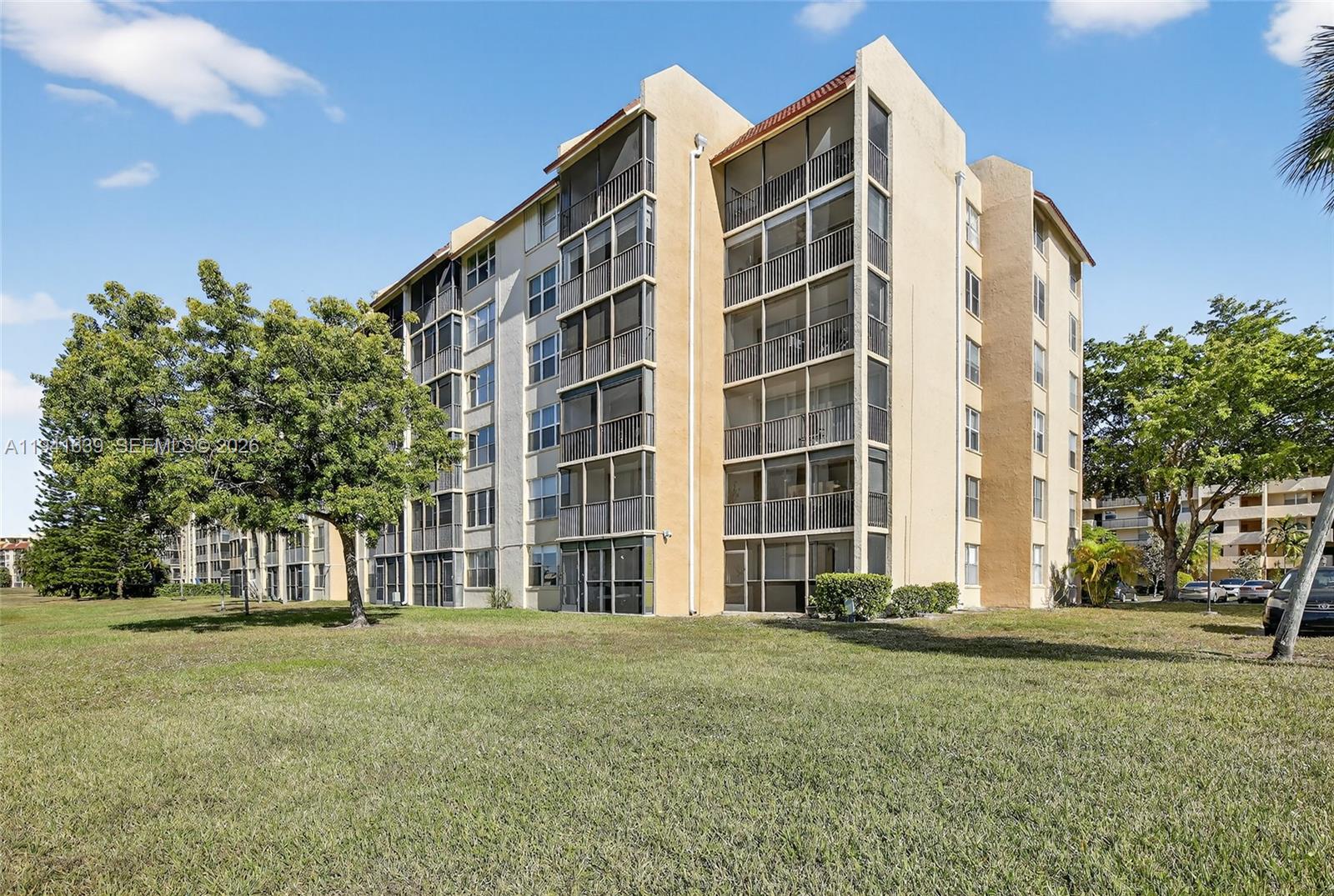 CONDOMINIUM 8 OF ENVIRON - Residential