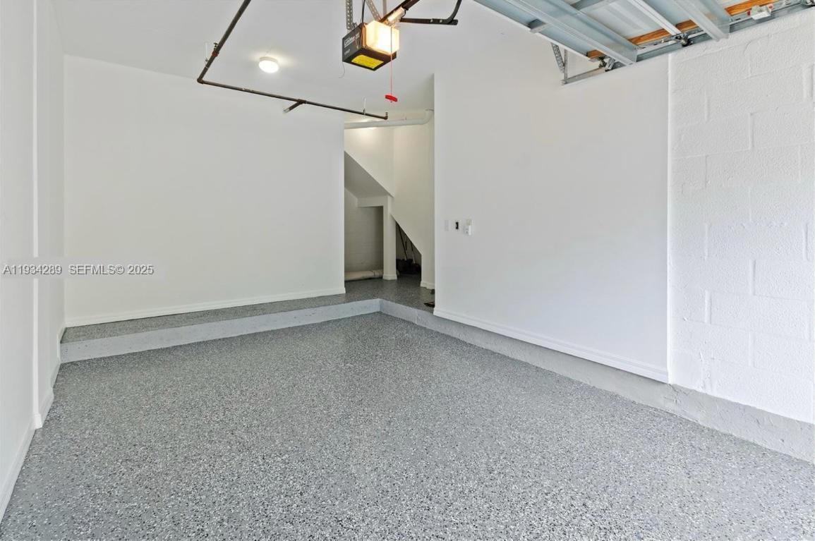 CYPRESS POINTE AT CORAL S - Residential