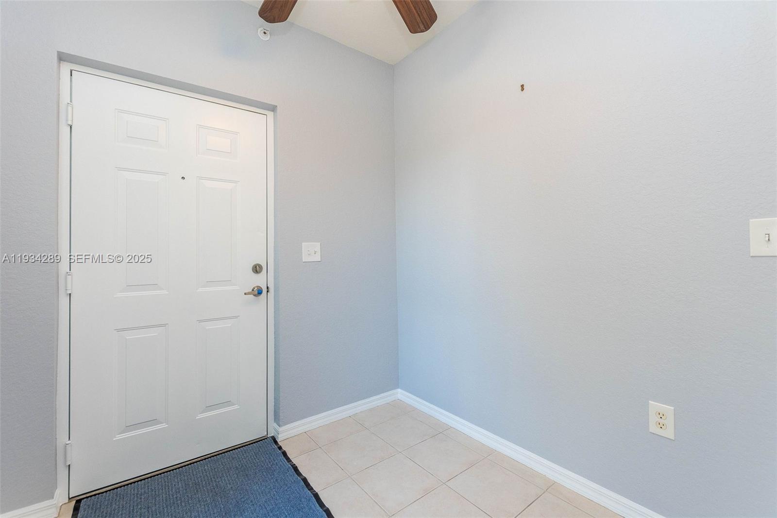 CYPRESS POINTE AT CORAL S - Residential