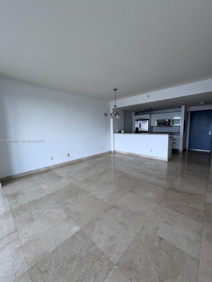 BLUE CONDO - Residential