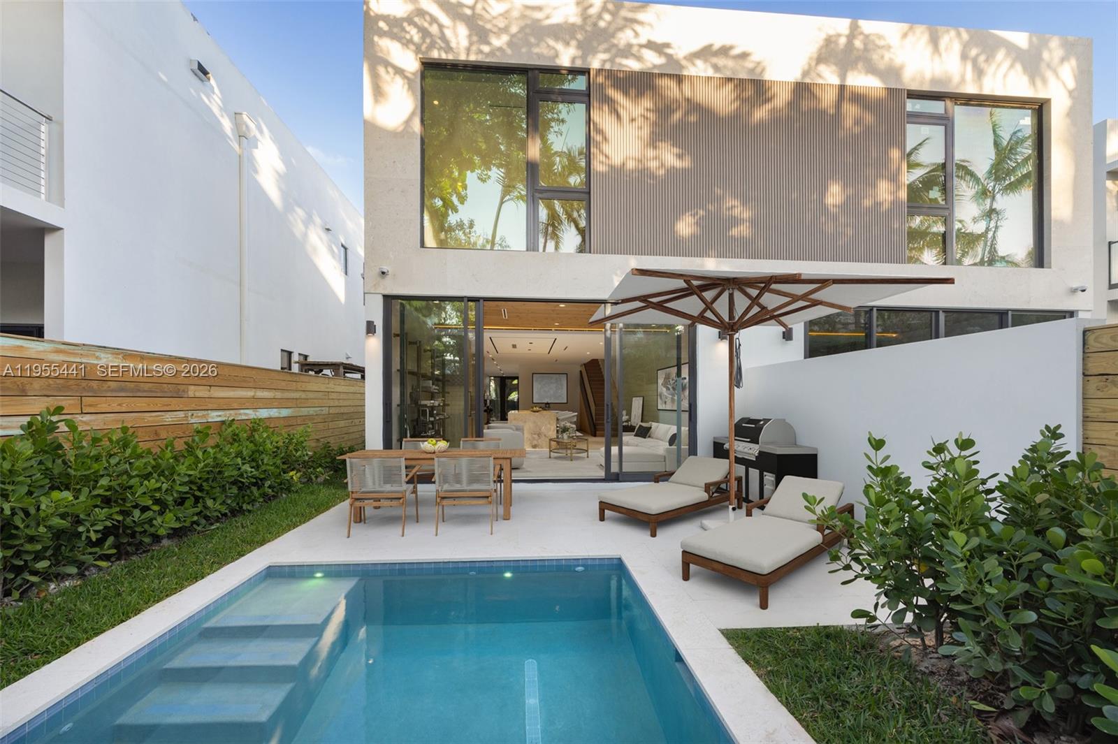 PALMHURST - Residential