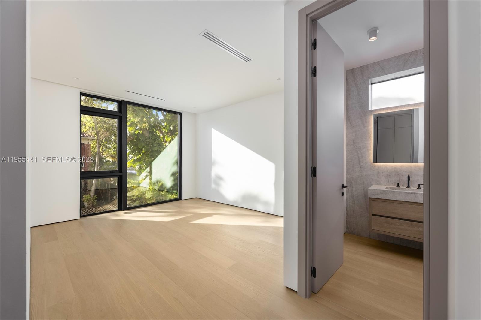 PALMHURST - Residential