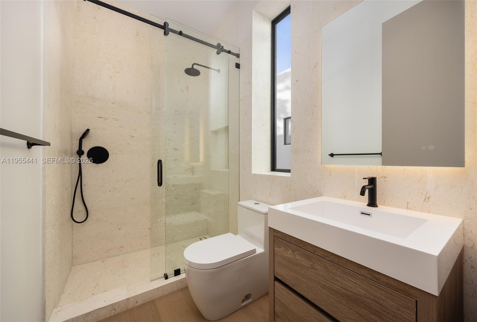 PALMHURST - Residential