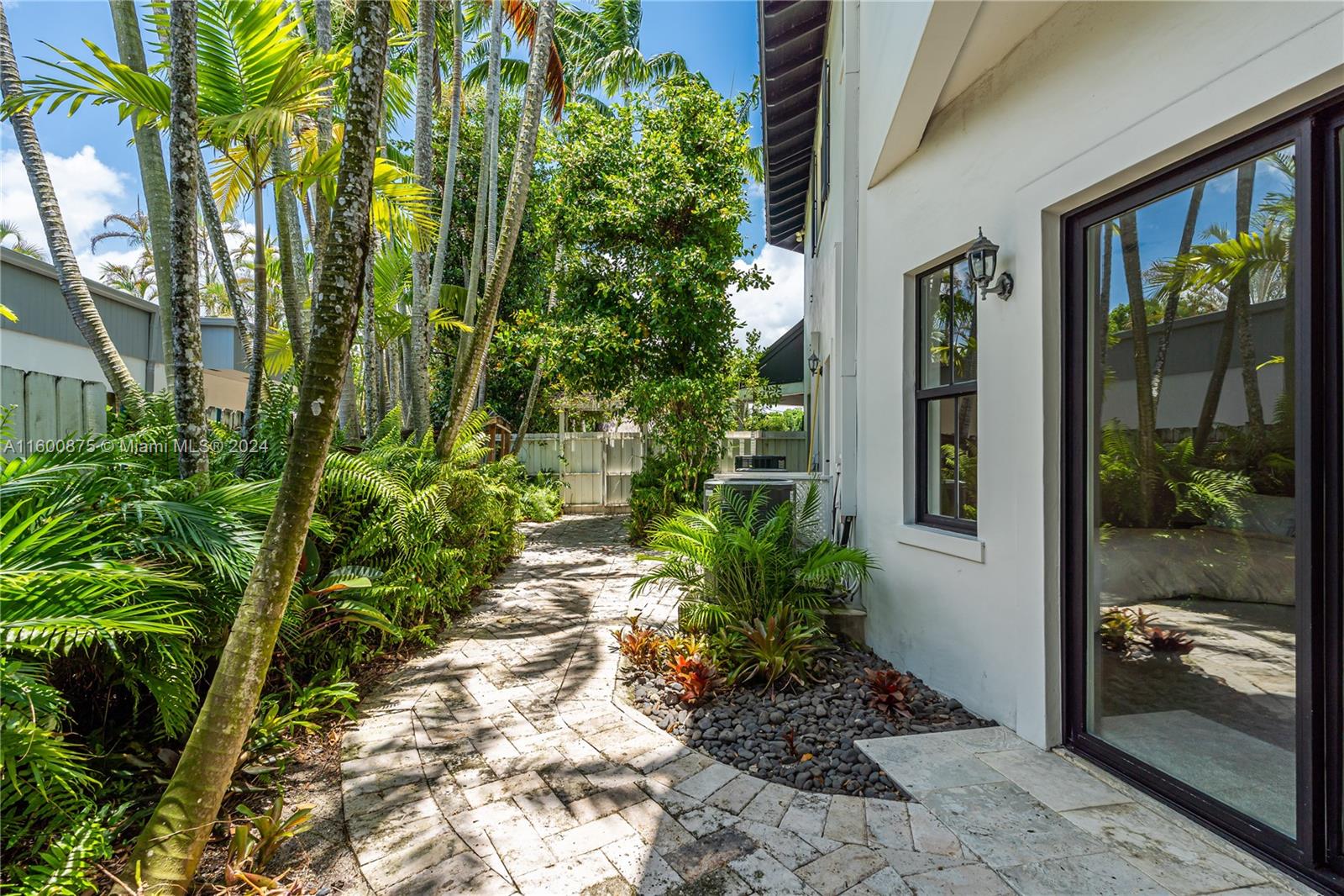 MARC FIRESTONE ESTATES .9 - Residential