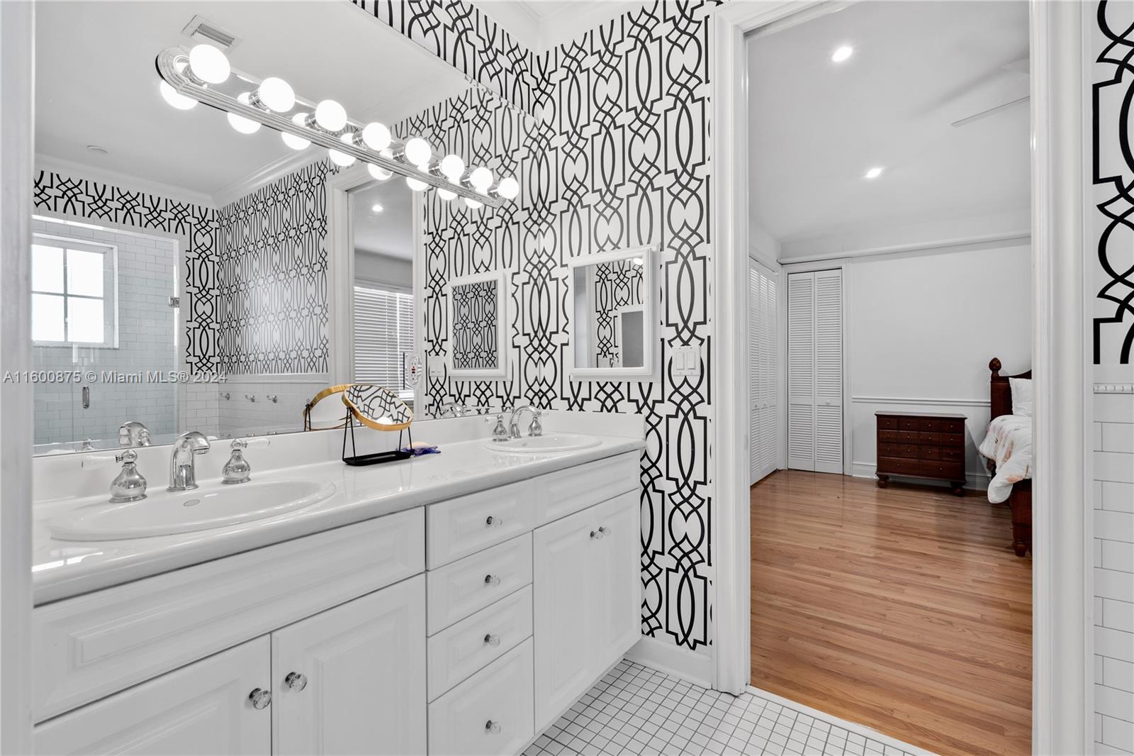 MARC FIRESTONE ESTATES .9 - Residential