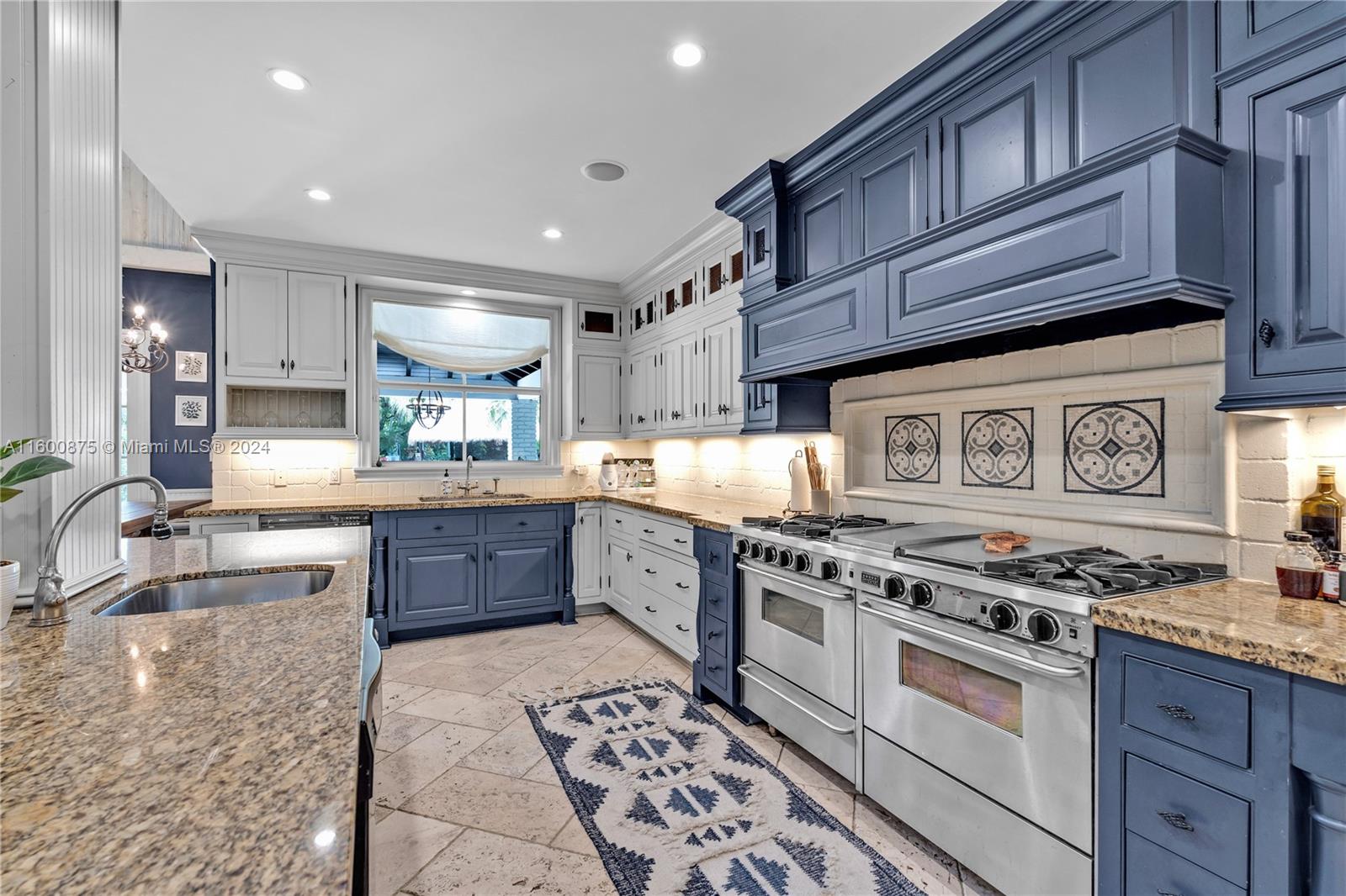 MARC FIRESTONE ESTATES .9 - Residential