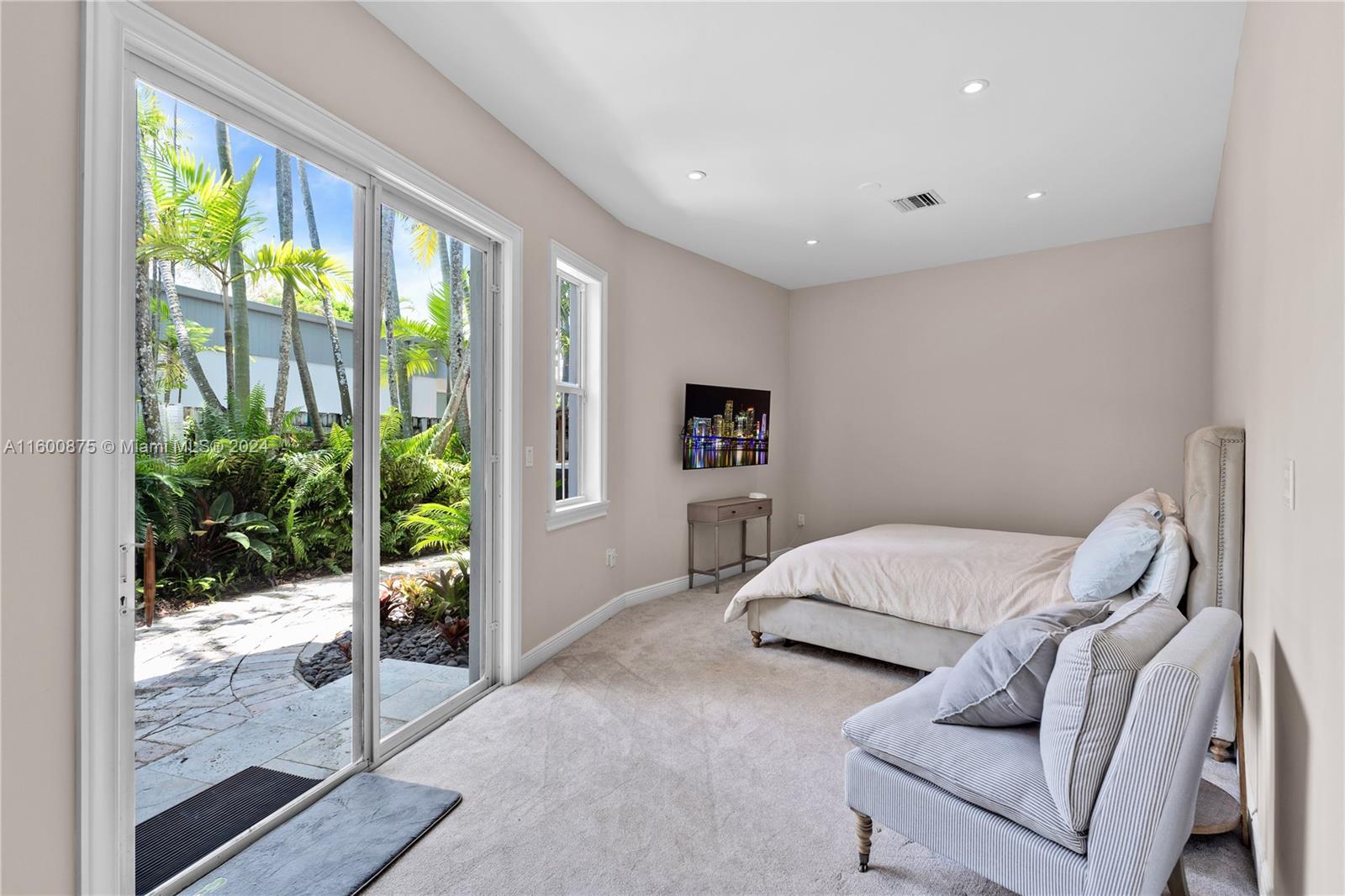 MARC FIRESTONE ESTATES .9 - Residential