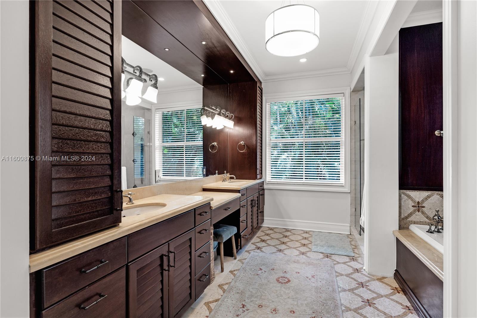 MARC FIRESTONE ESTATES .9 - Residential