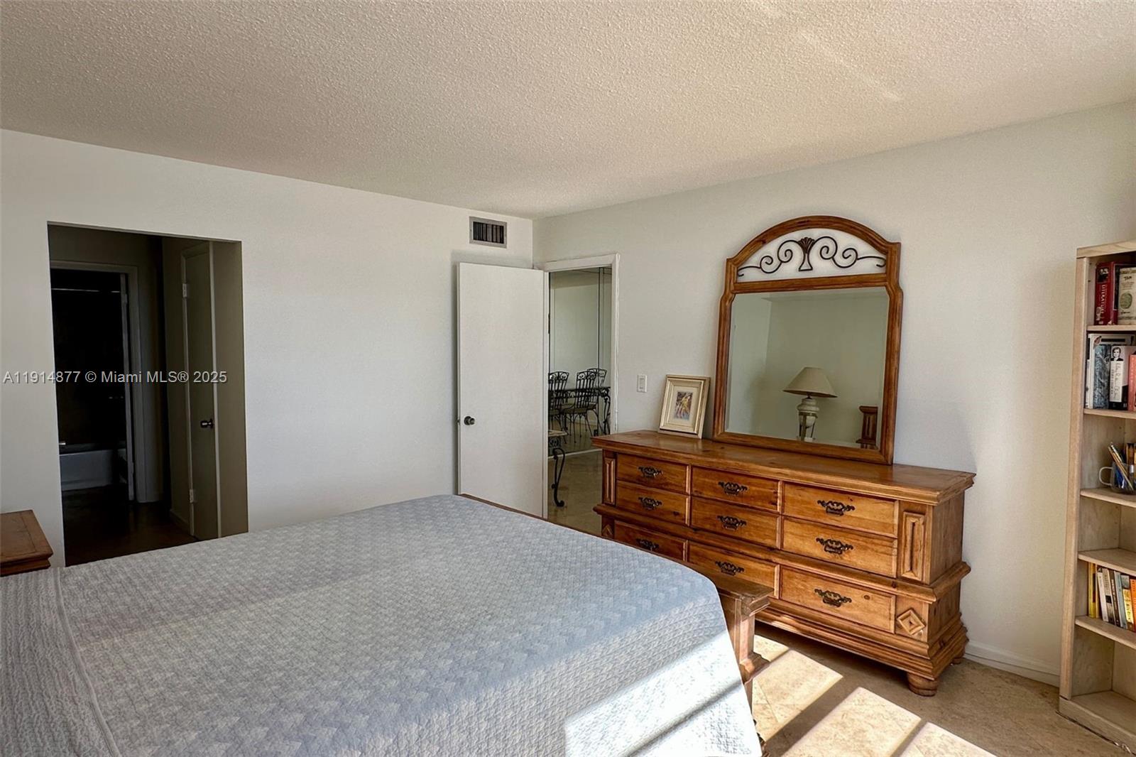 ISLAND TERRACE CONDO - Residential Lease