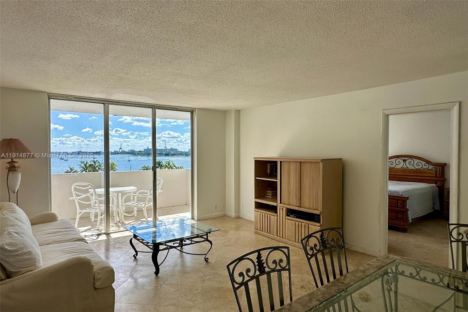 ISLAND TERRACE CONDO - Residential Lease