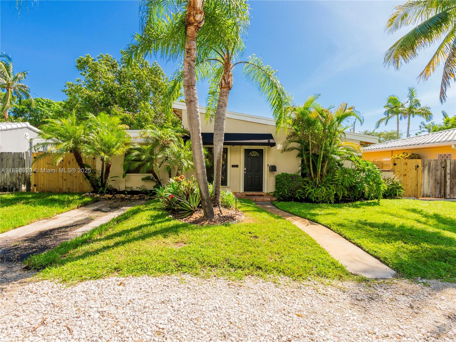 LAKE RIDGE - Residential