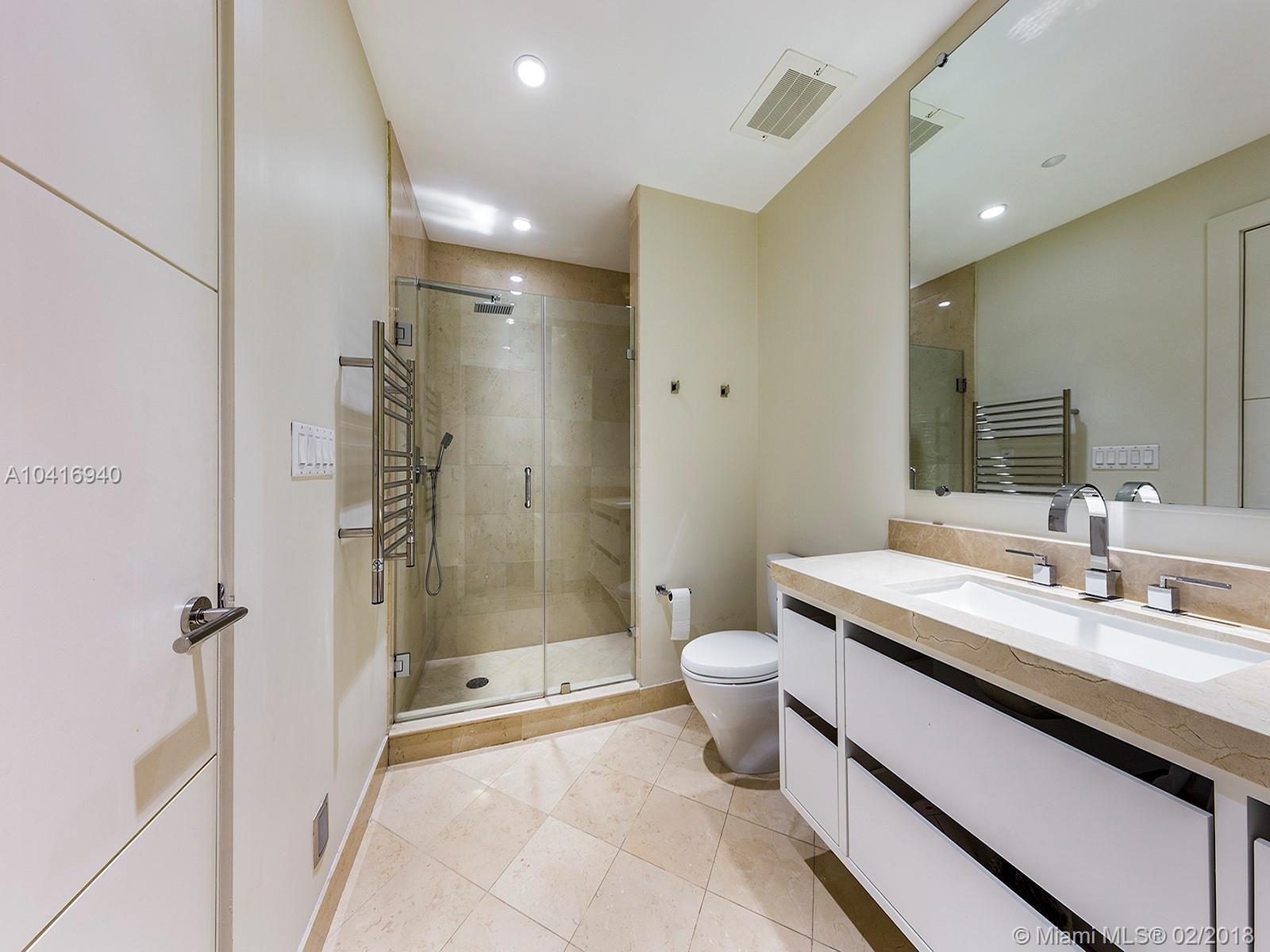 Continuum South Tower - Residential