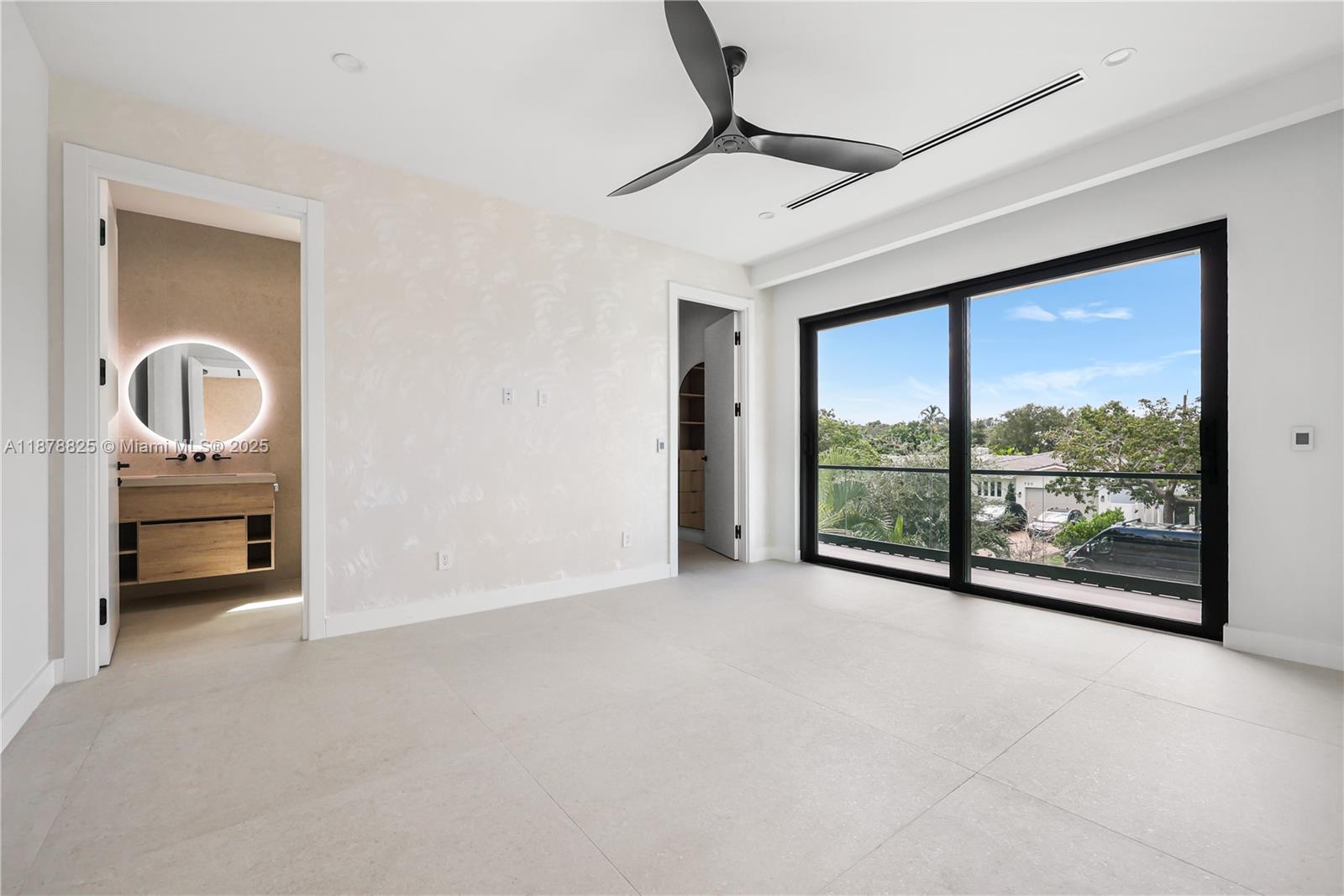 RIO VISTA - Residential