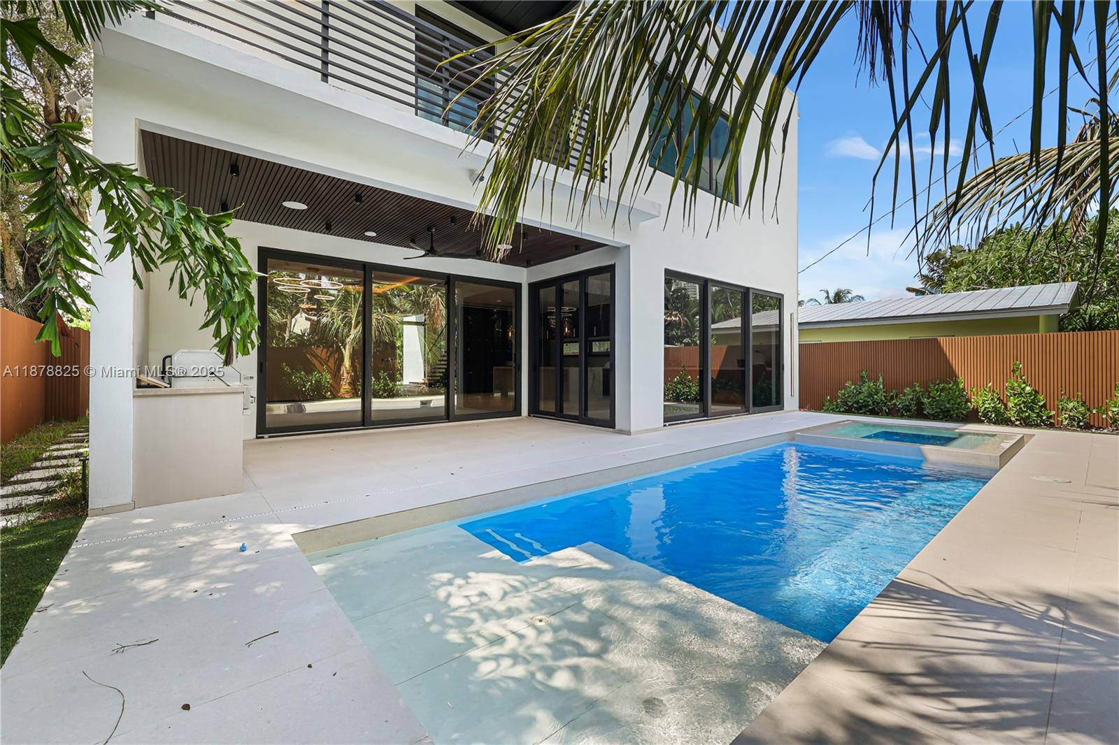 RIO VISTA - Residential