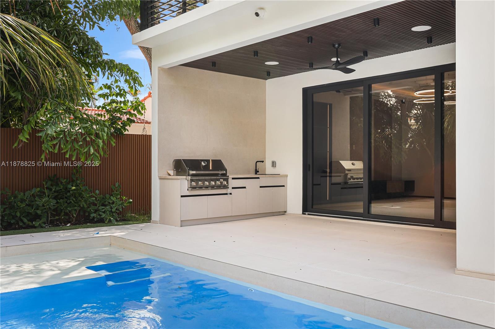 RIO VISTA - Residential