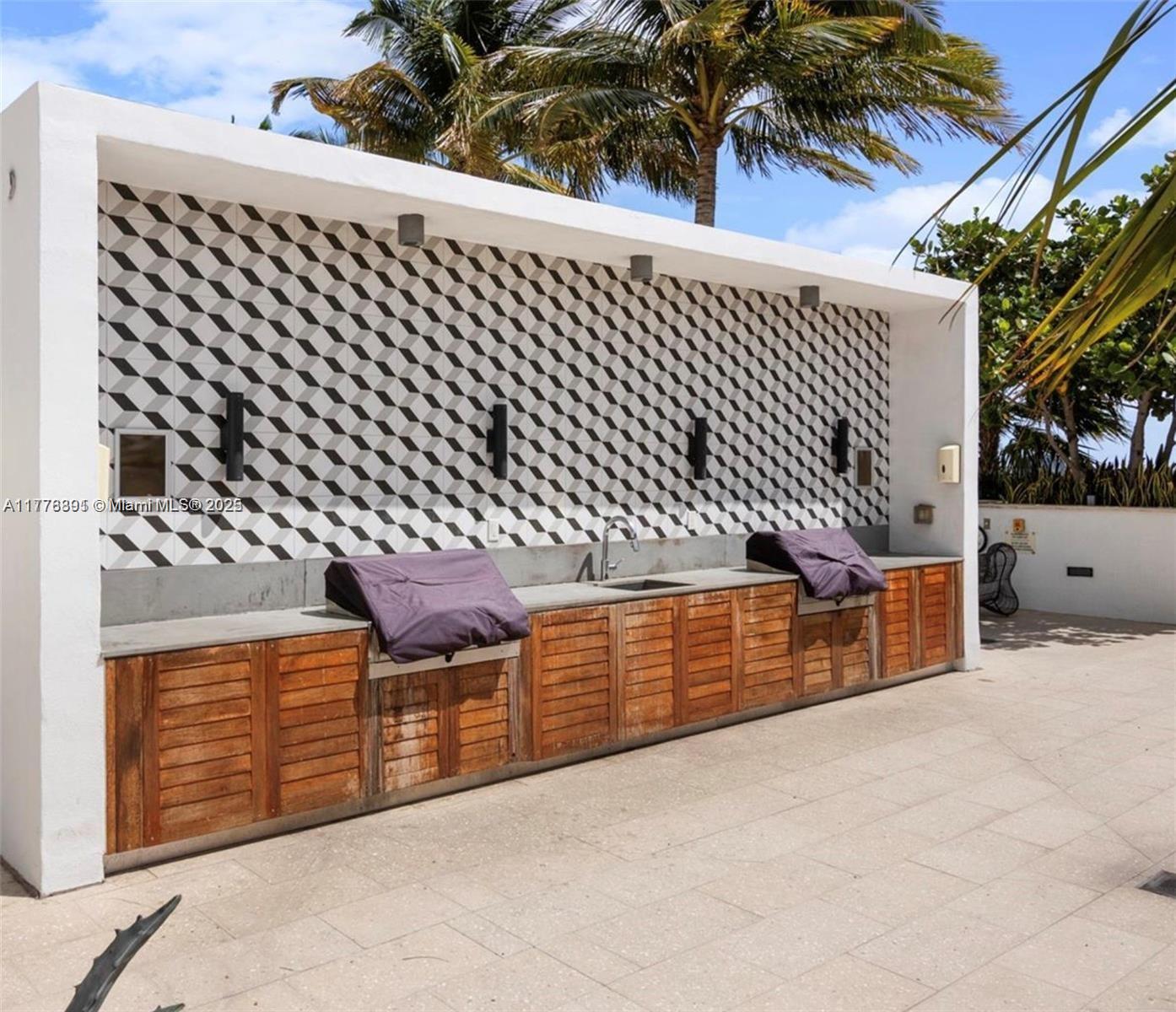 BISCAYNE BEACH CONDO - Residential Lease