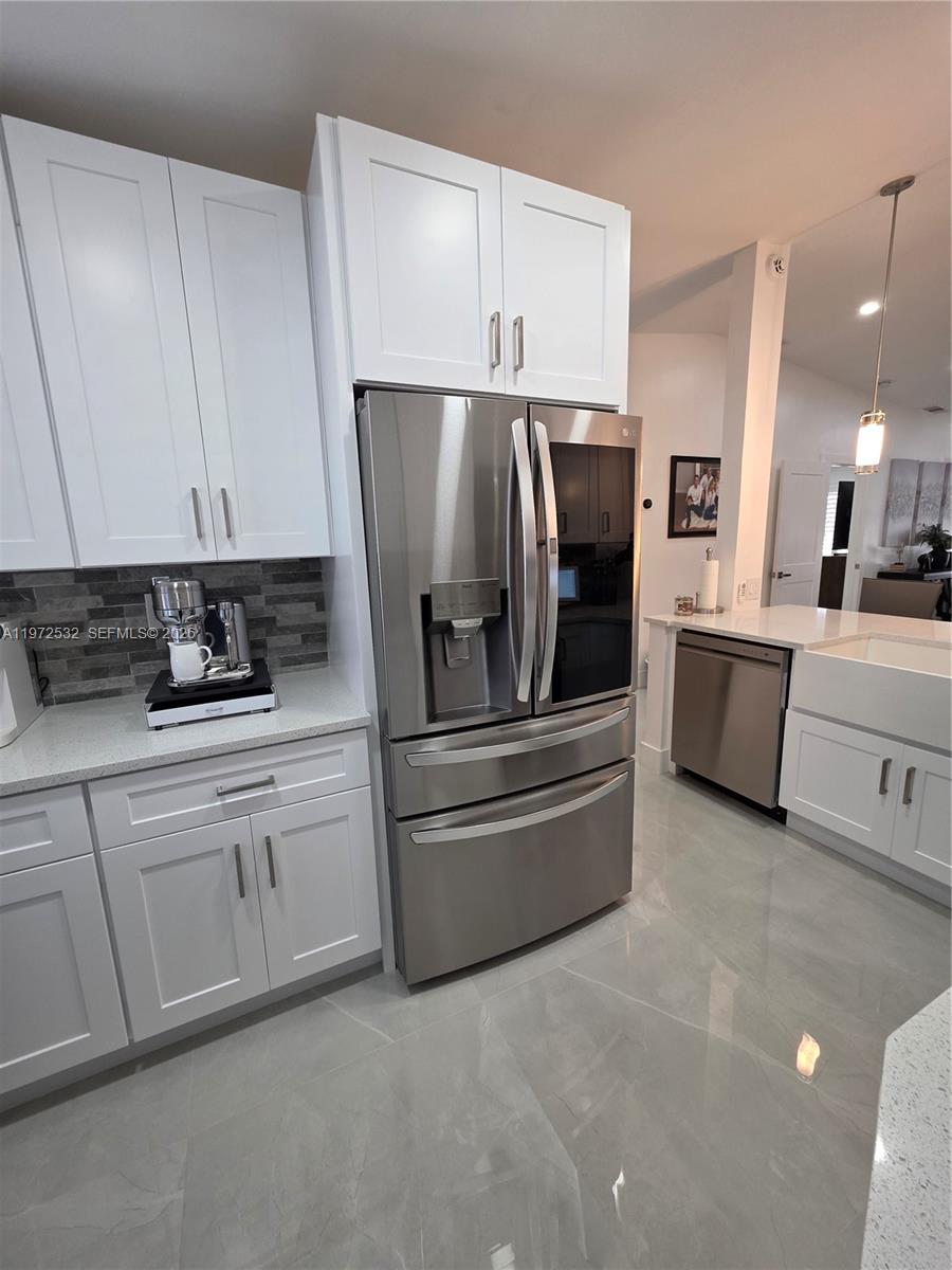 KINGS POINT 2 - Residential