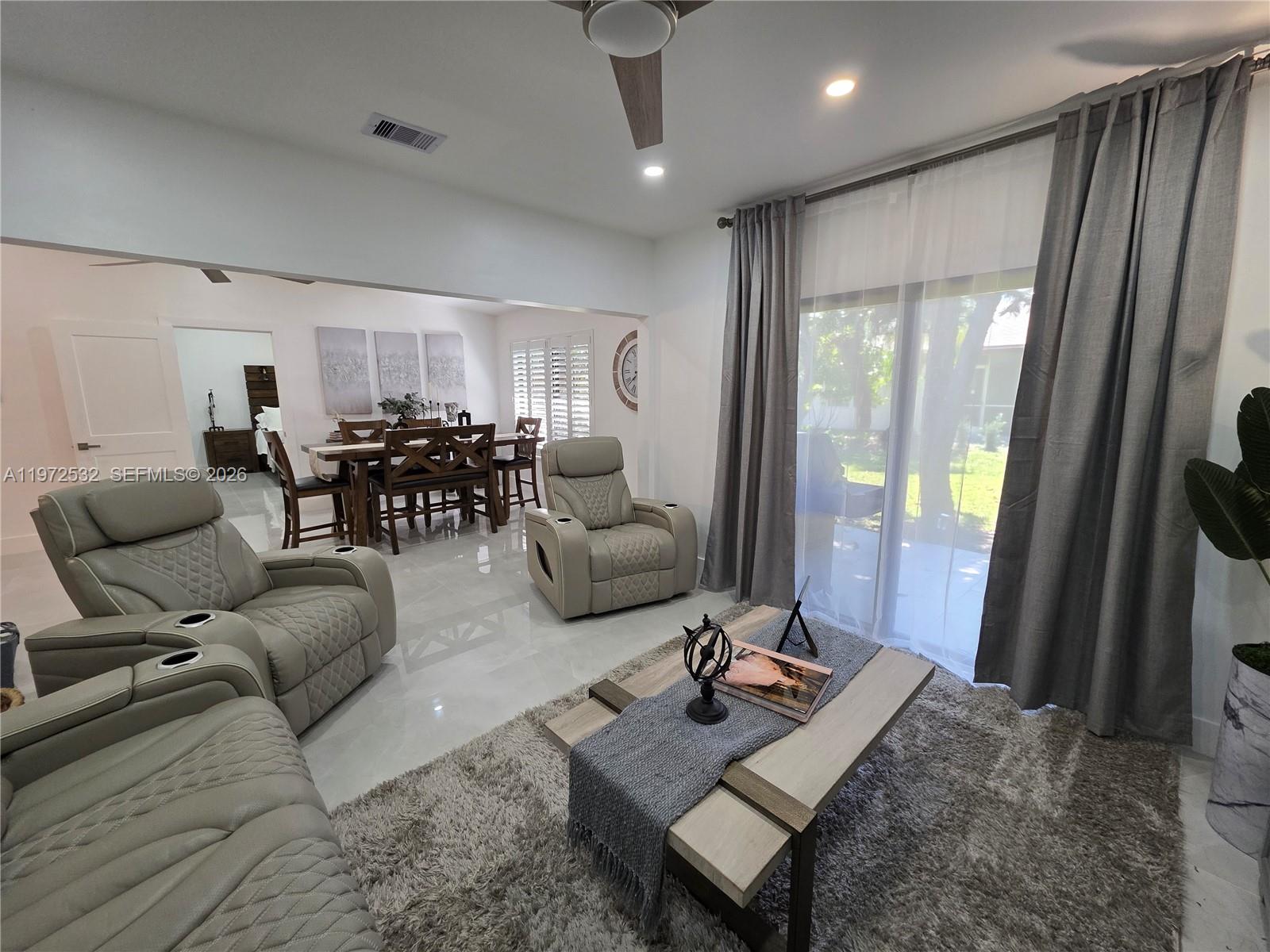 KINGS POINT 2 - Residential