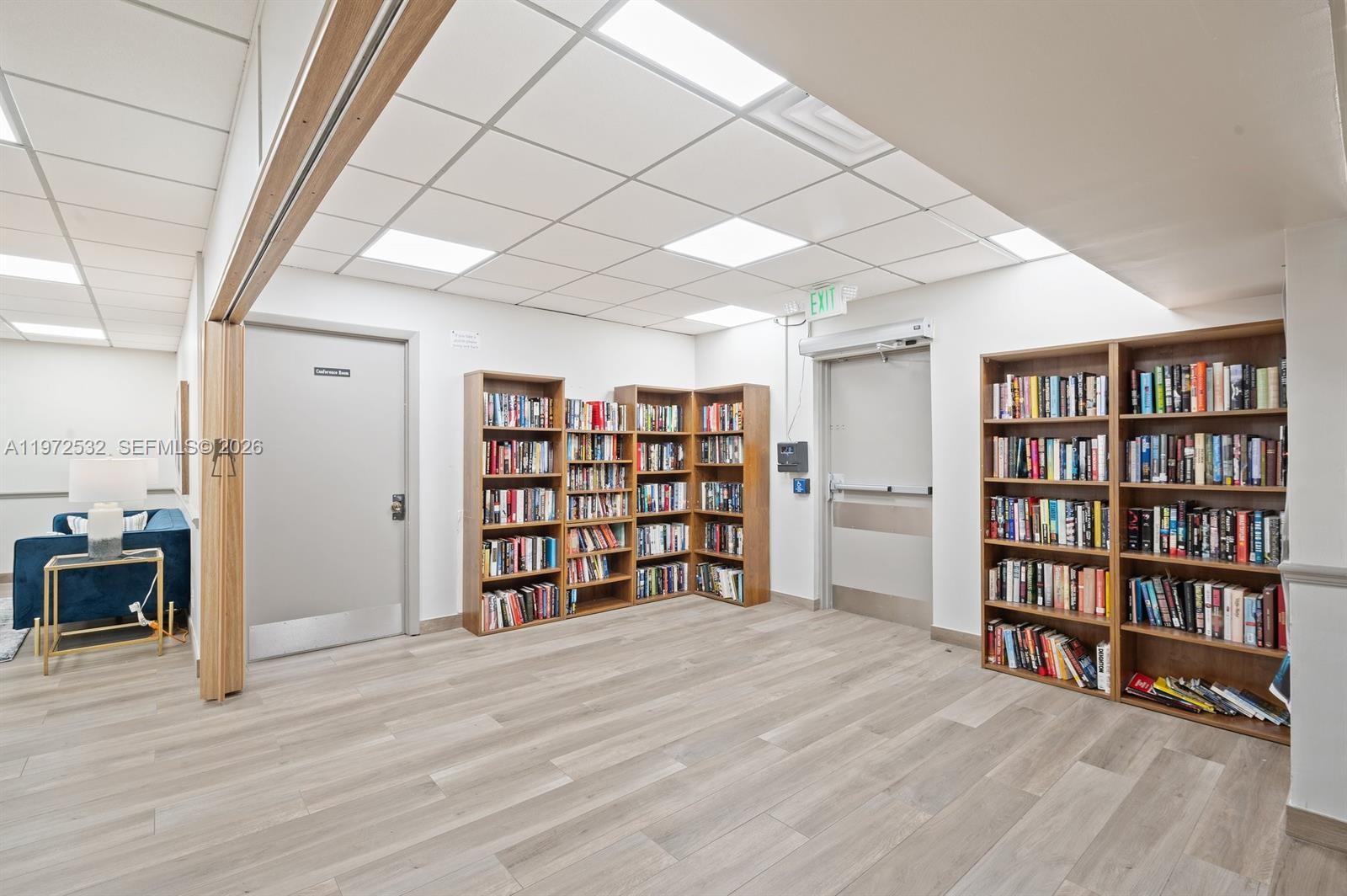 KINGS POINT 2 - Residential