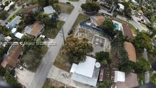 3031 NE 12th Ave