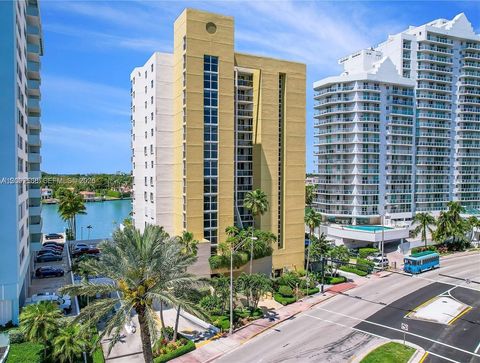 Tiny photo for 5880 Collins Ave #1006, Miami Beach, FL 33140 (MLS # A12007536)