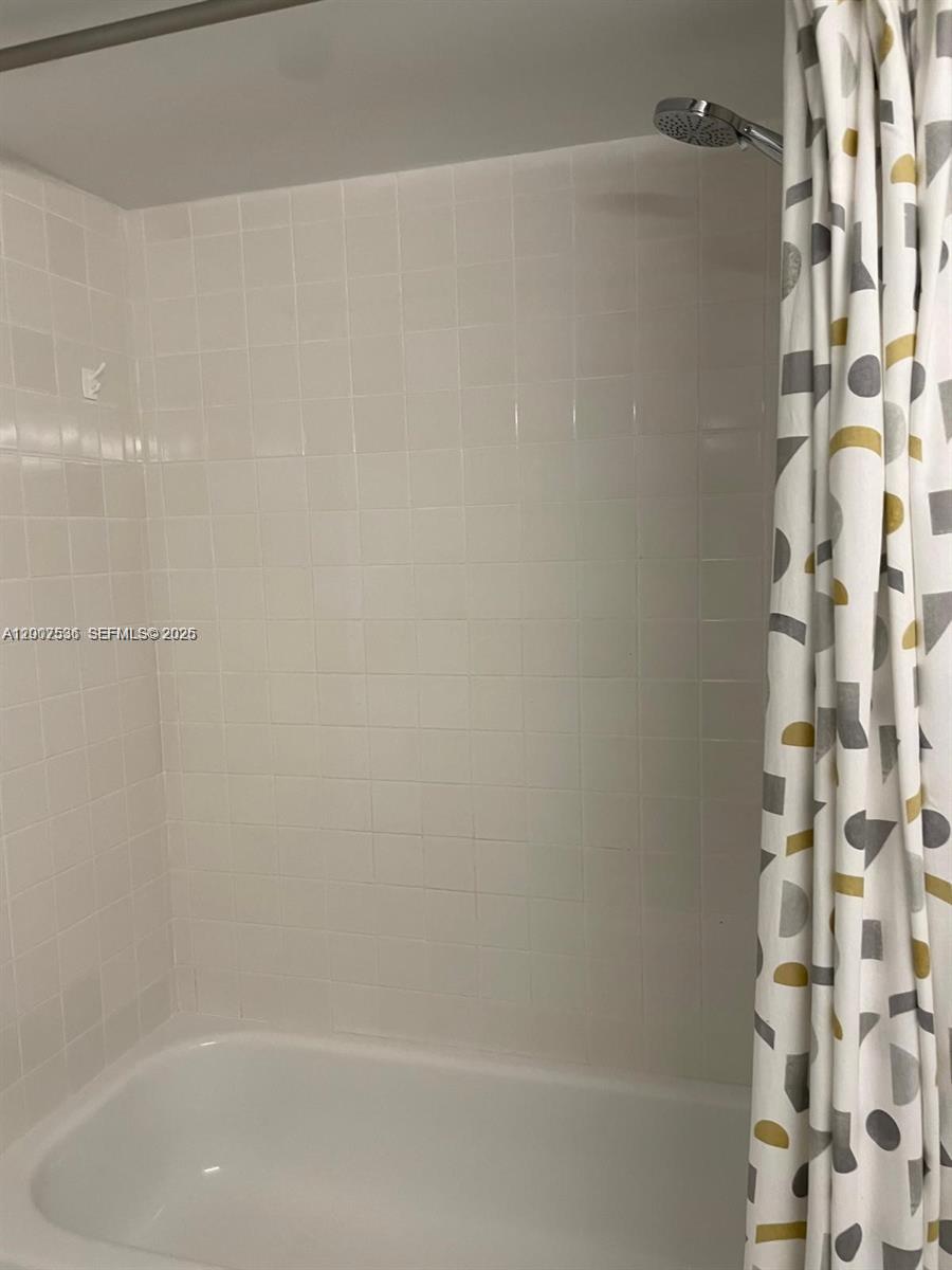 LA RIVE GAUCHE CONDO - Residential