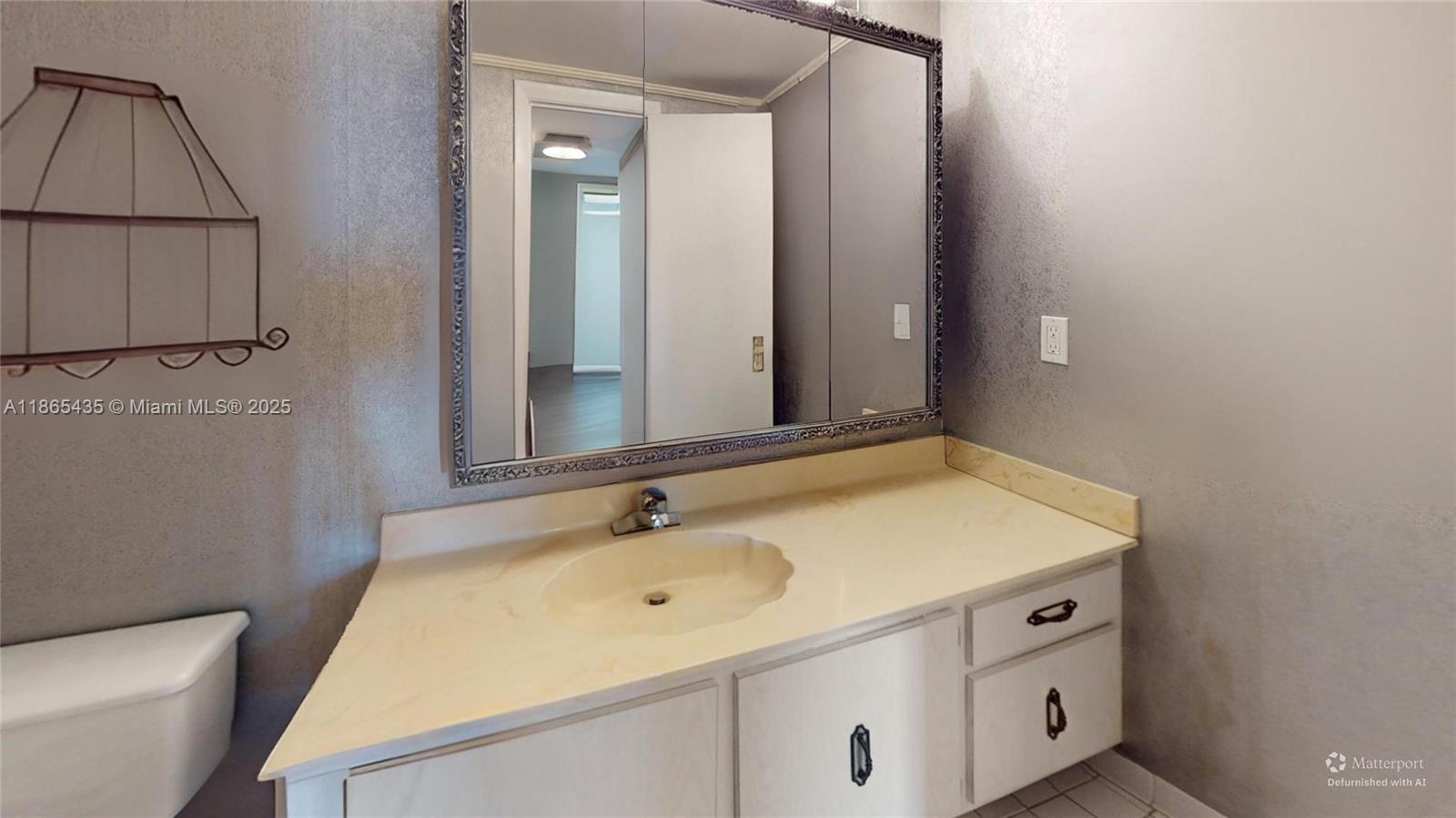 OLYMPUS CONDO - Residential