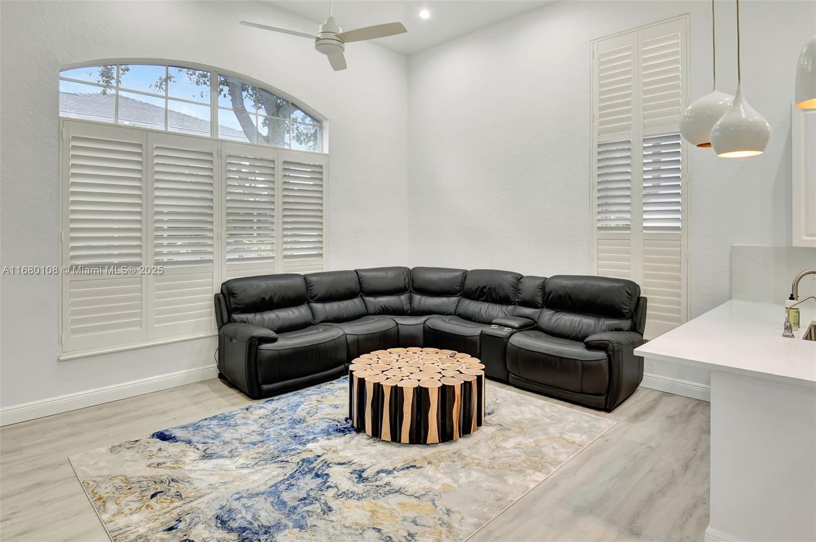 KENSINGTON AT WOODFIELD C - Residential