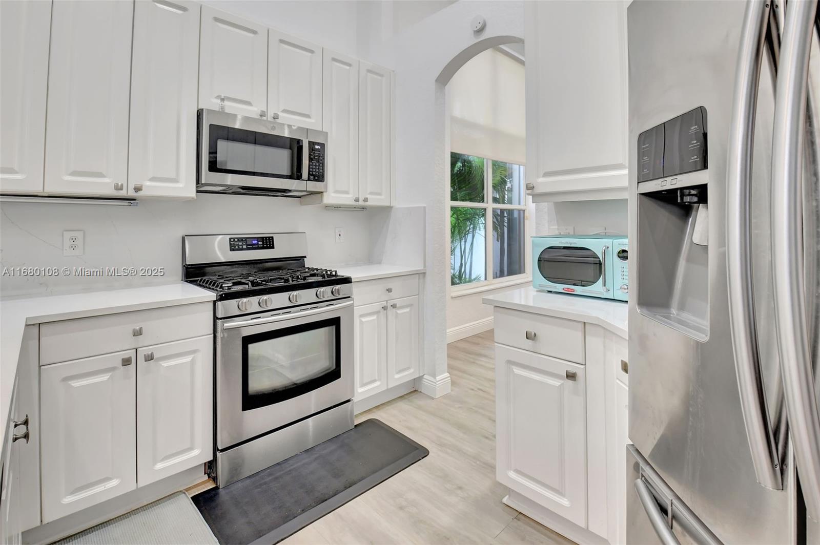 KENSINGTON AT WOODFIELD C - Residential