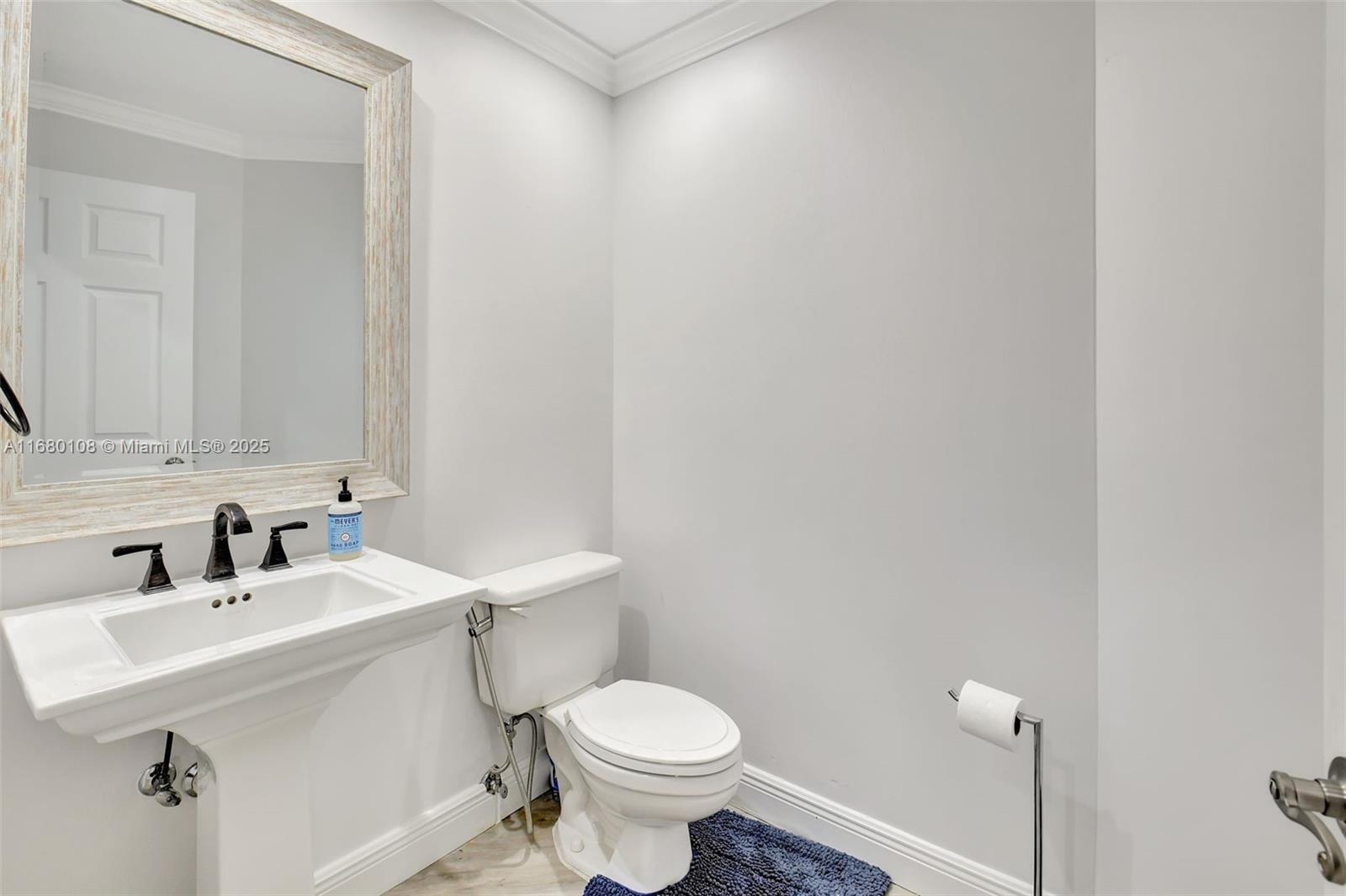 KENSINGTON AT WOODFIELD C - Residential