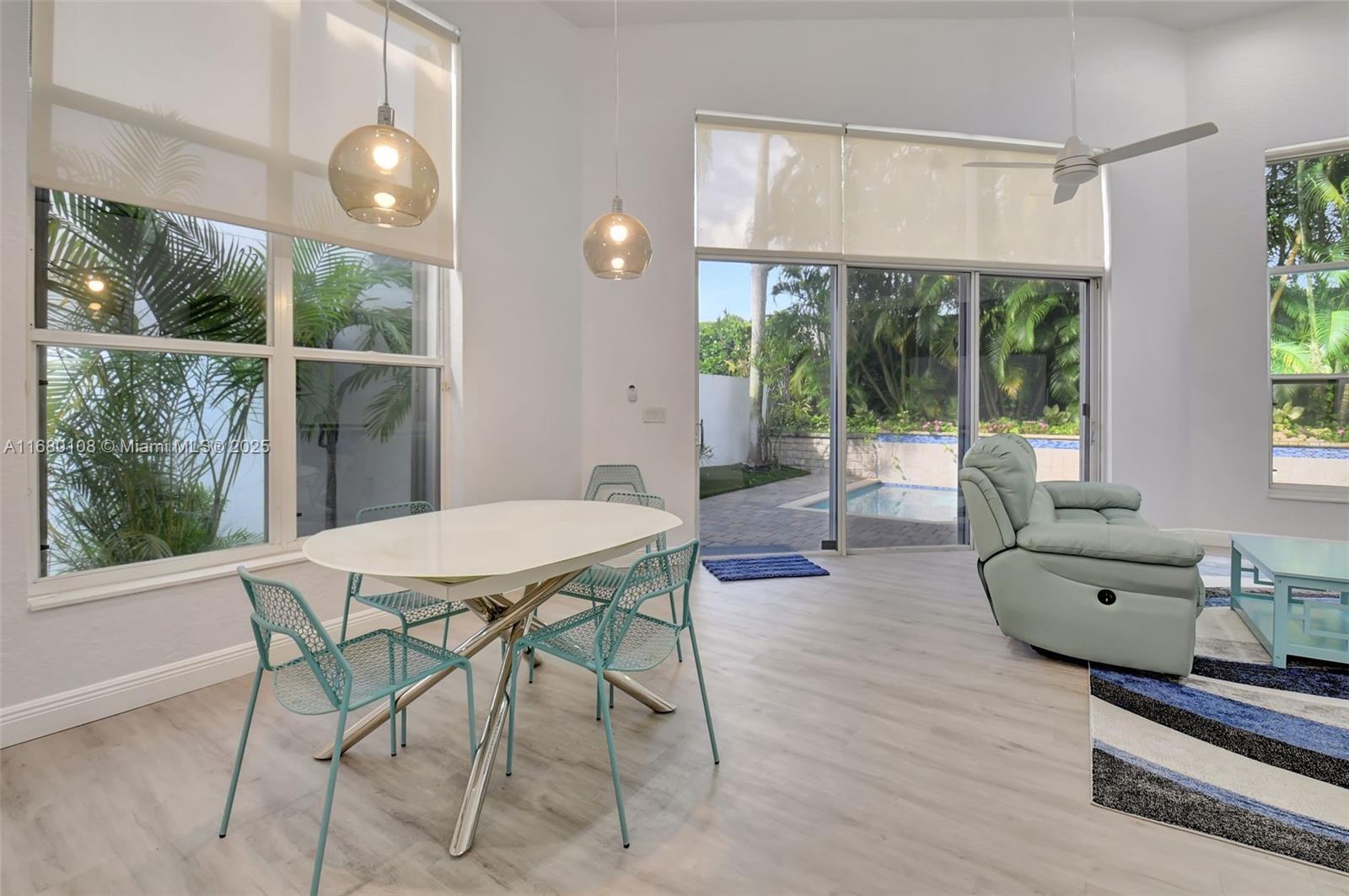 KENSINGTON AT WOODFIELD C - Residential