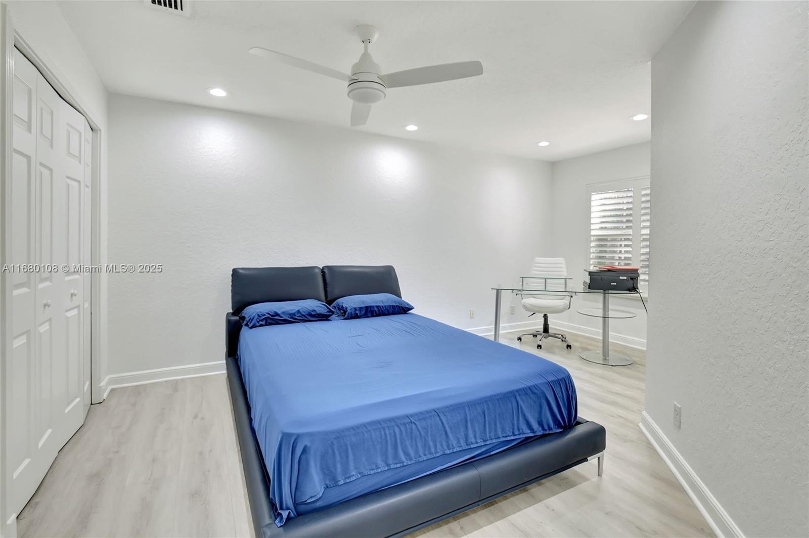 KENSINGTON AT WOODFIELD C - Residential