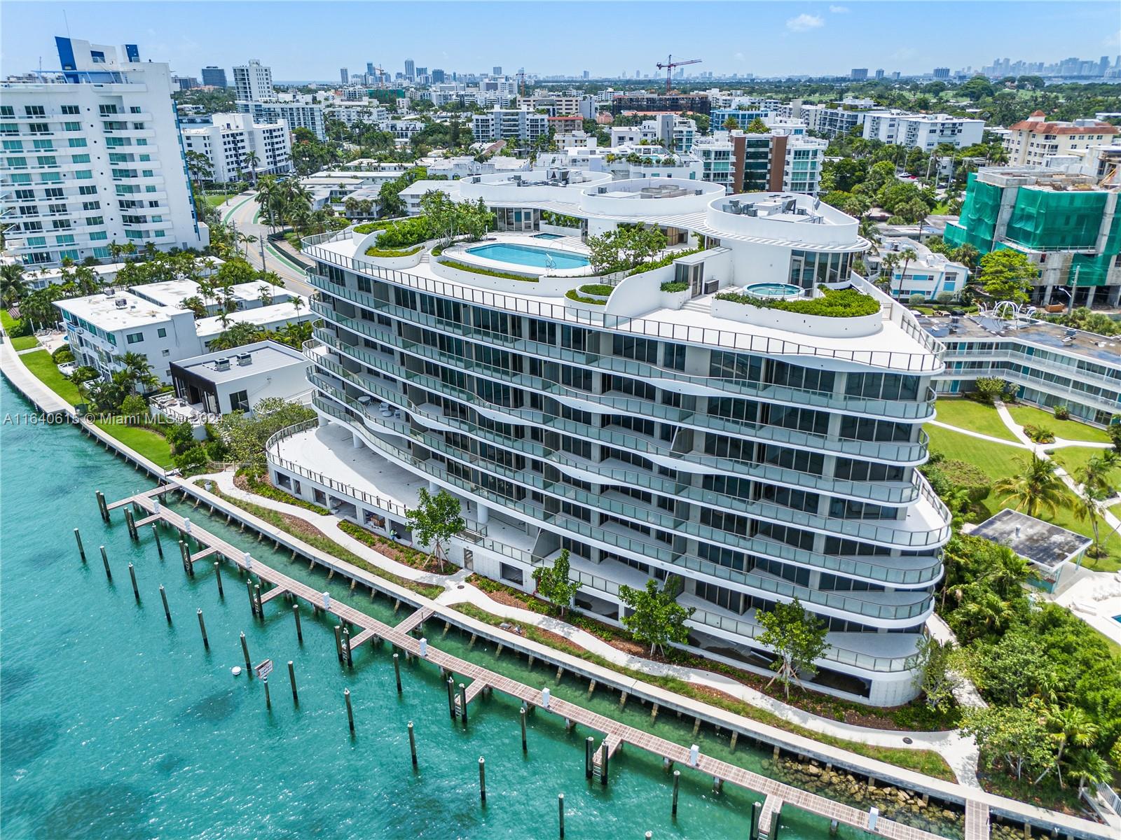 Onda Residences - Residential