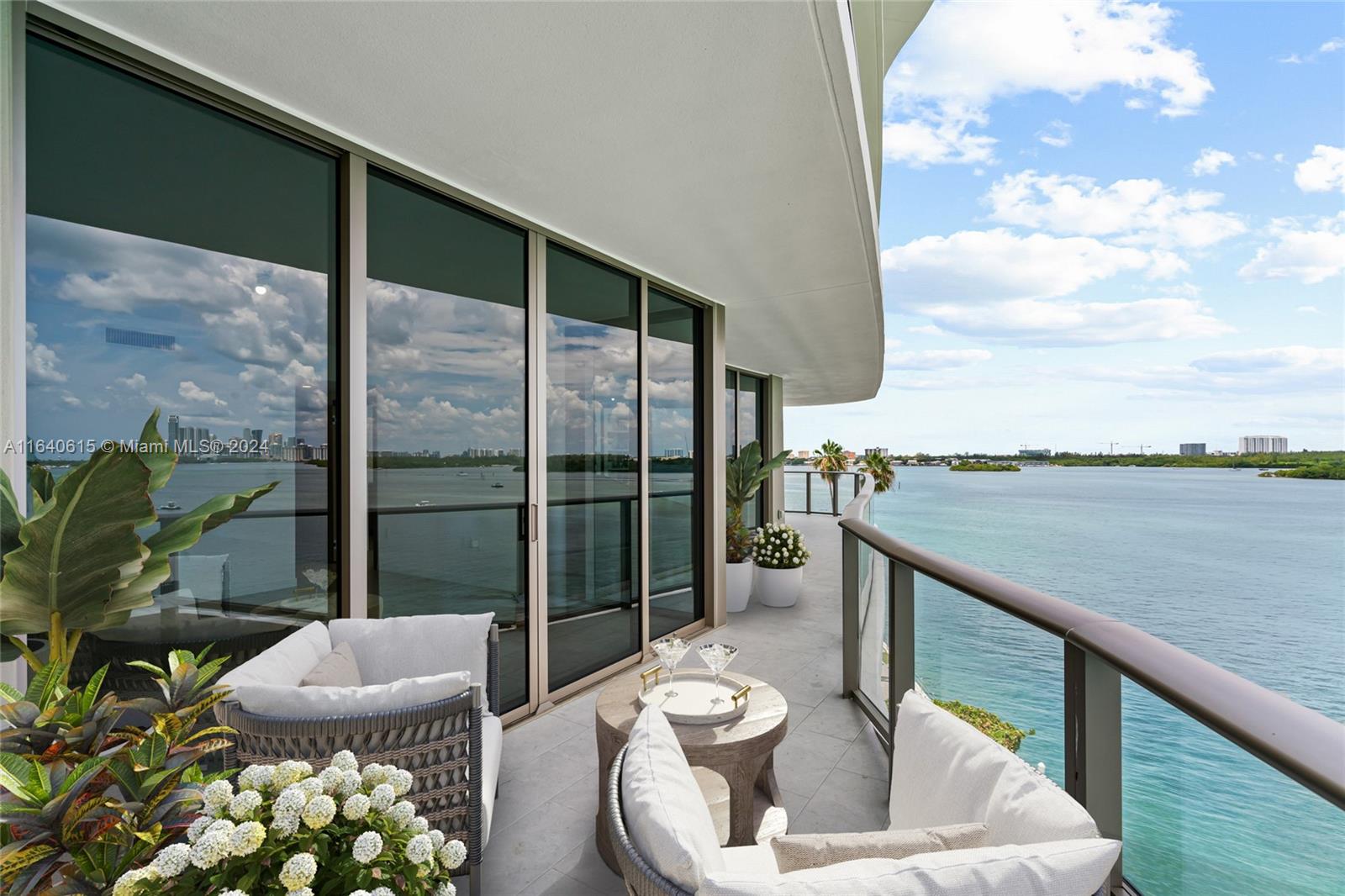 Onda Residences - Residential