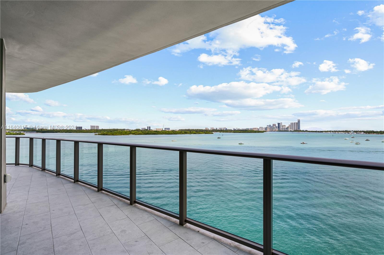 Onda Residences - Residential