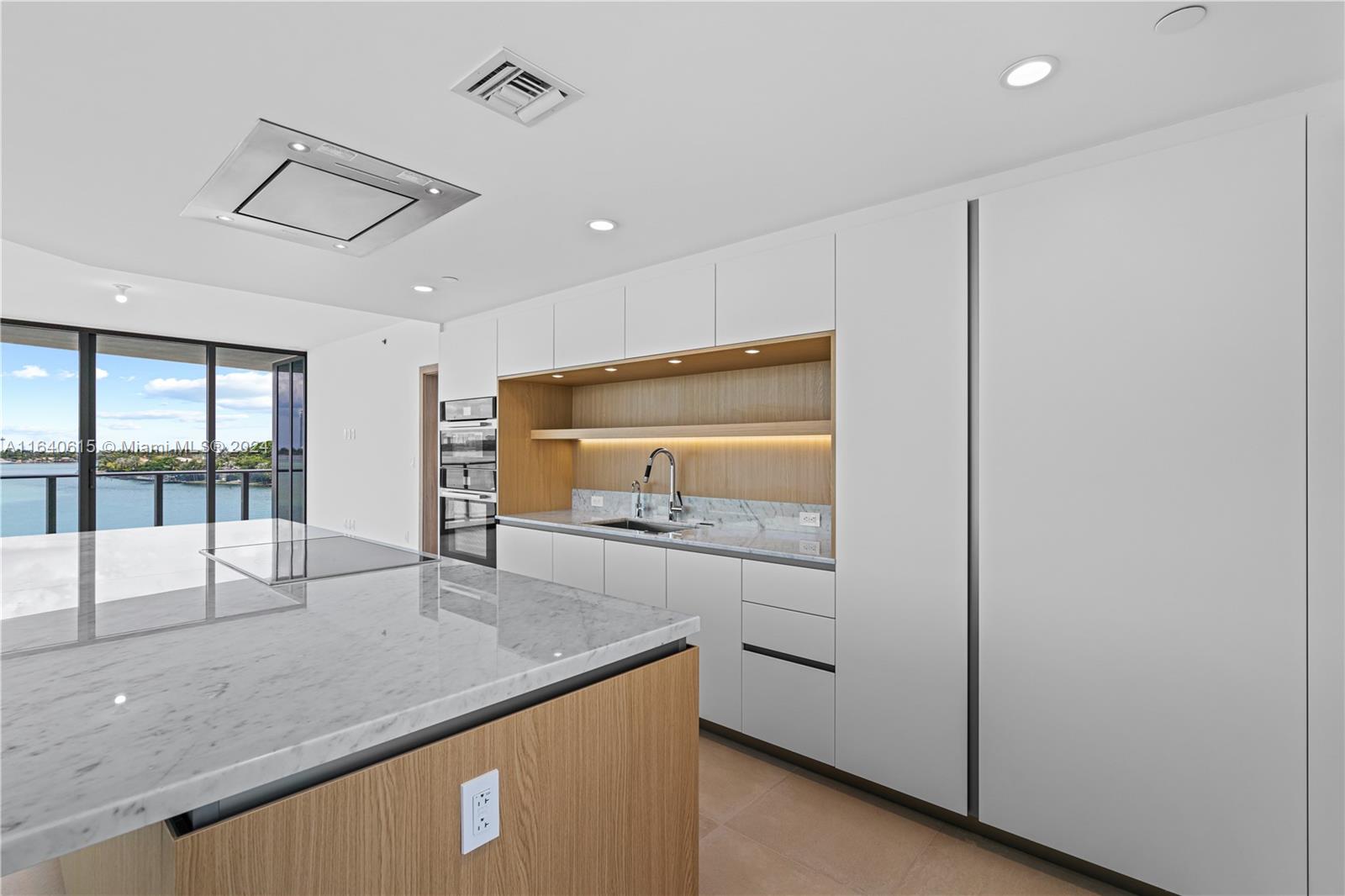 Onda Residences - Residential