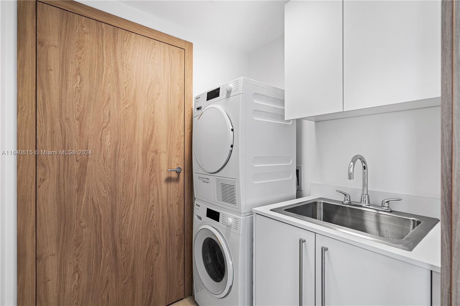 Onda Residences - Residential