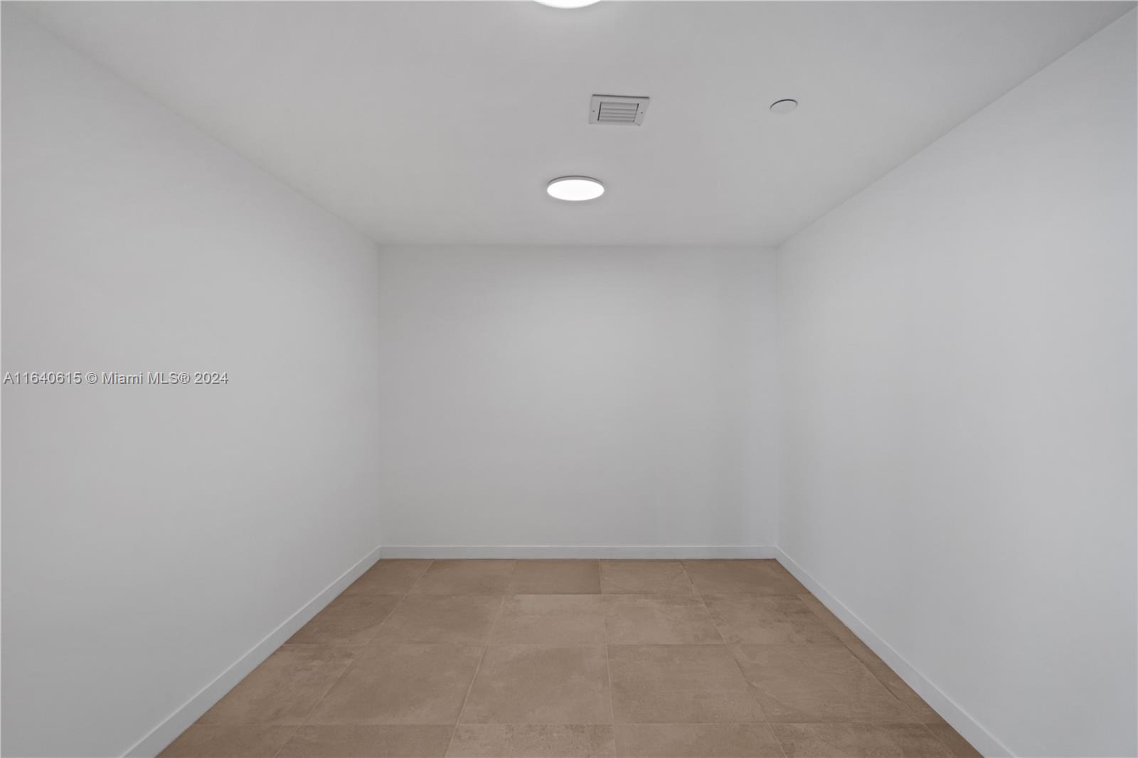 Onda Residences - Residential