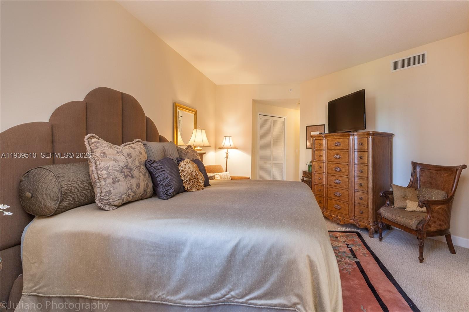 ANDALUSIA CONDO RESIDENCE - Residential