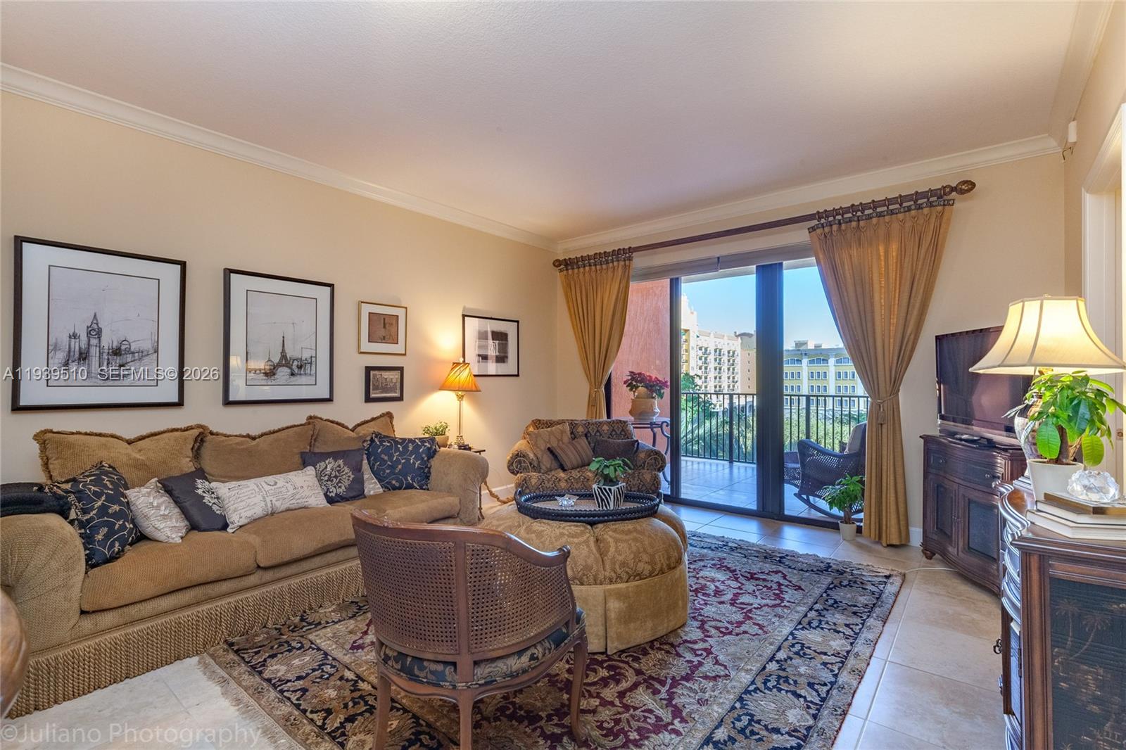 ANDALUSIA CONDO RESIDENCE - Residential