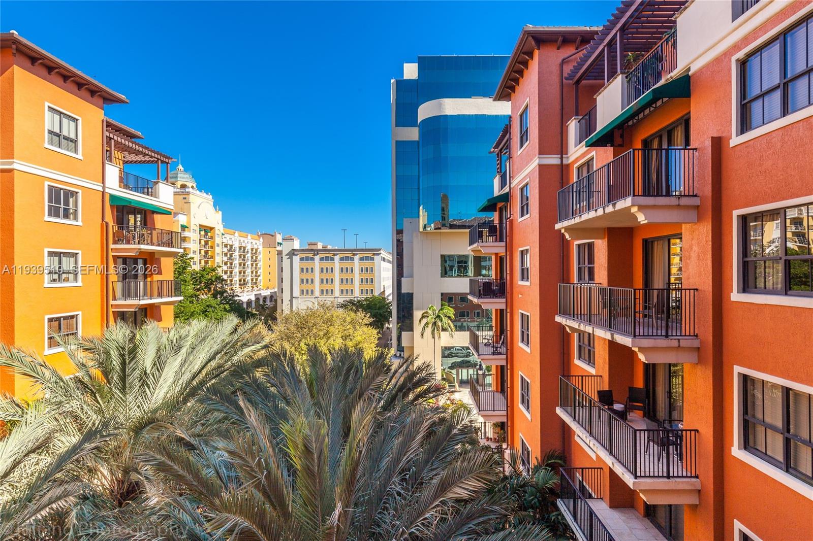 ANDALUSIA CONDO RESIDENCE - Residential