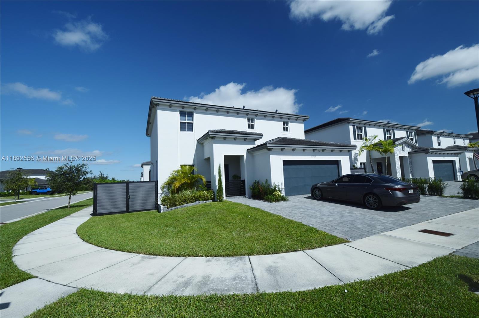 SIENA NORTH - Residential