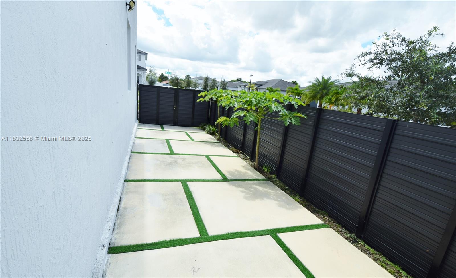 SIENA NORTH - Residential