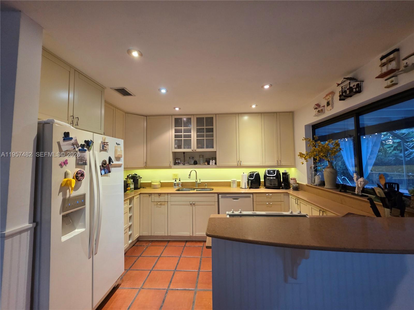 PINE MEADOWS SEC 3 - Residential