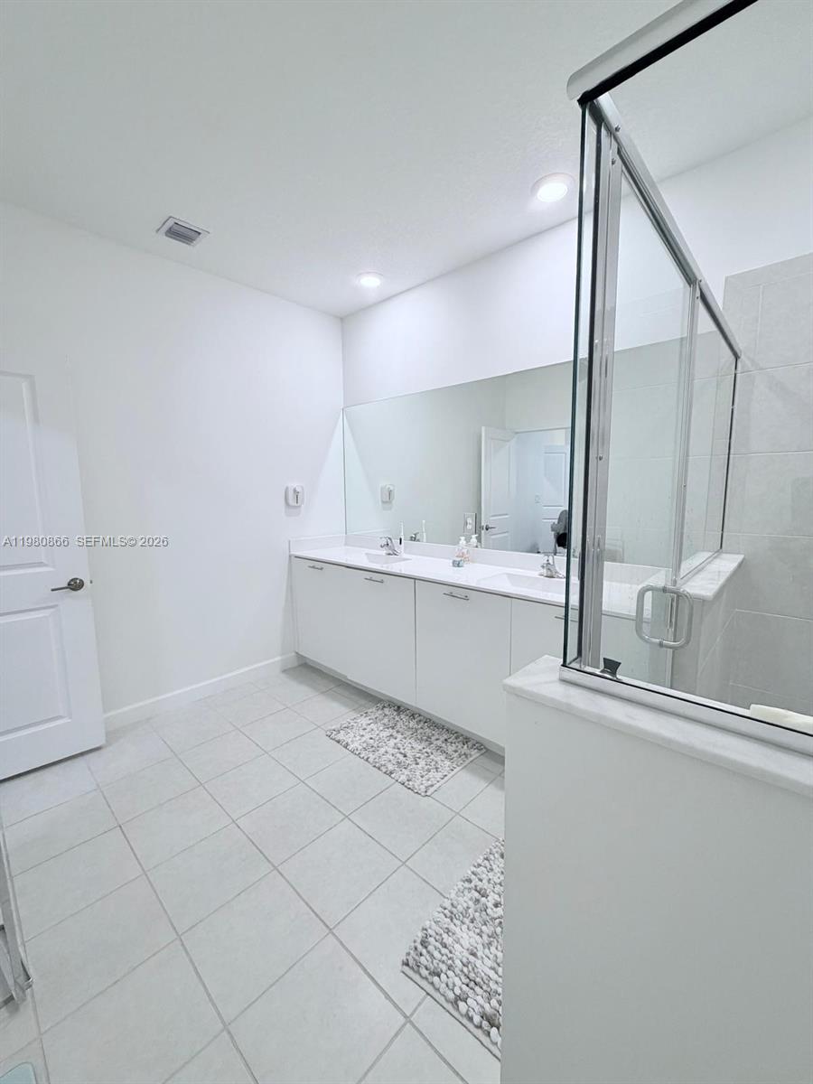 GOLF ESTS 1ST ADDN - Residential