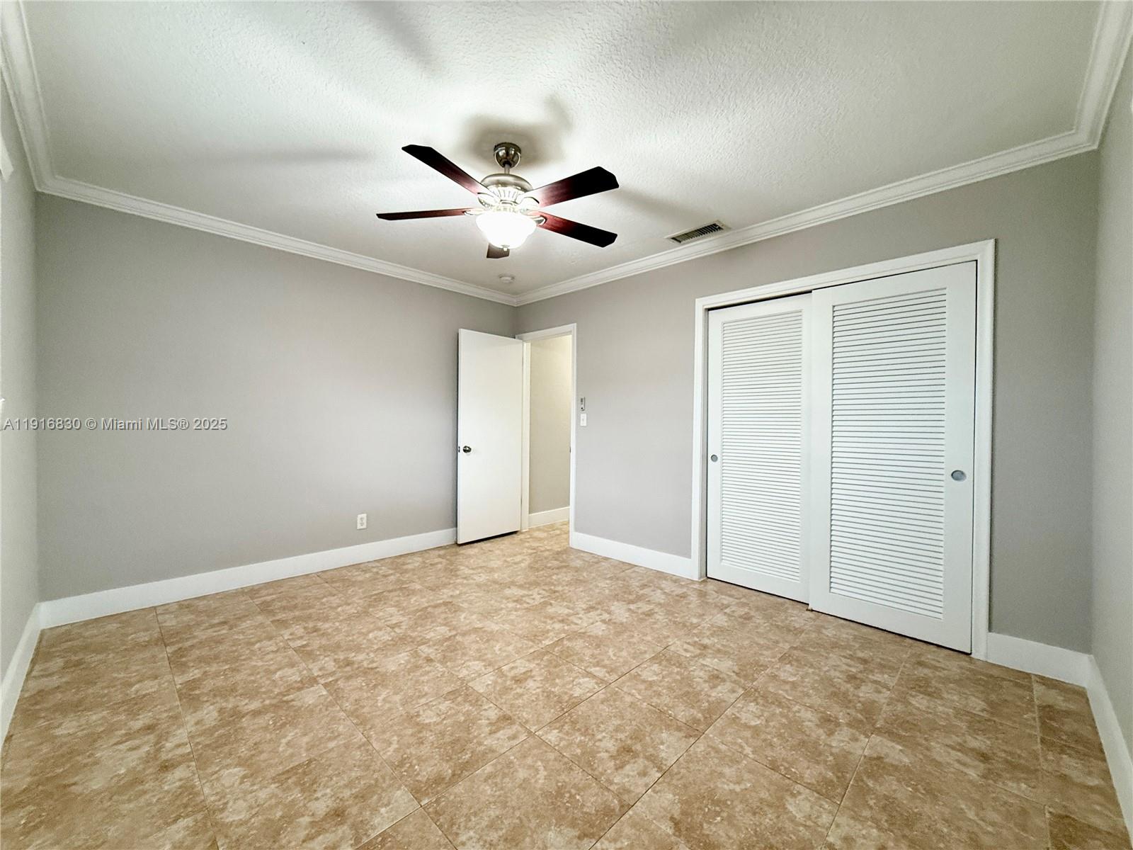 SOUTH DANIA HEIGHTS AMEN - Residential Lease