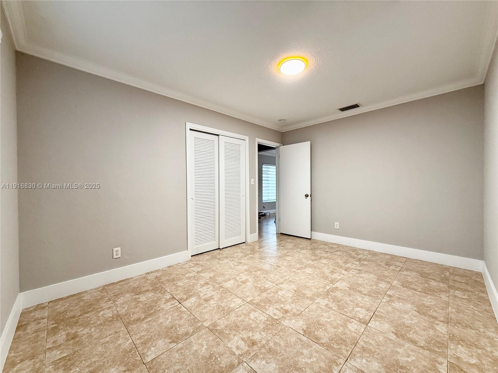 SOUTH DANIA HEIGHTS AMEN - Residential Lease